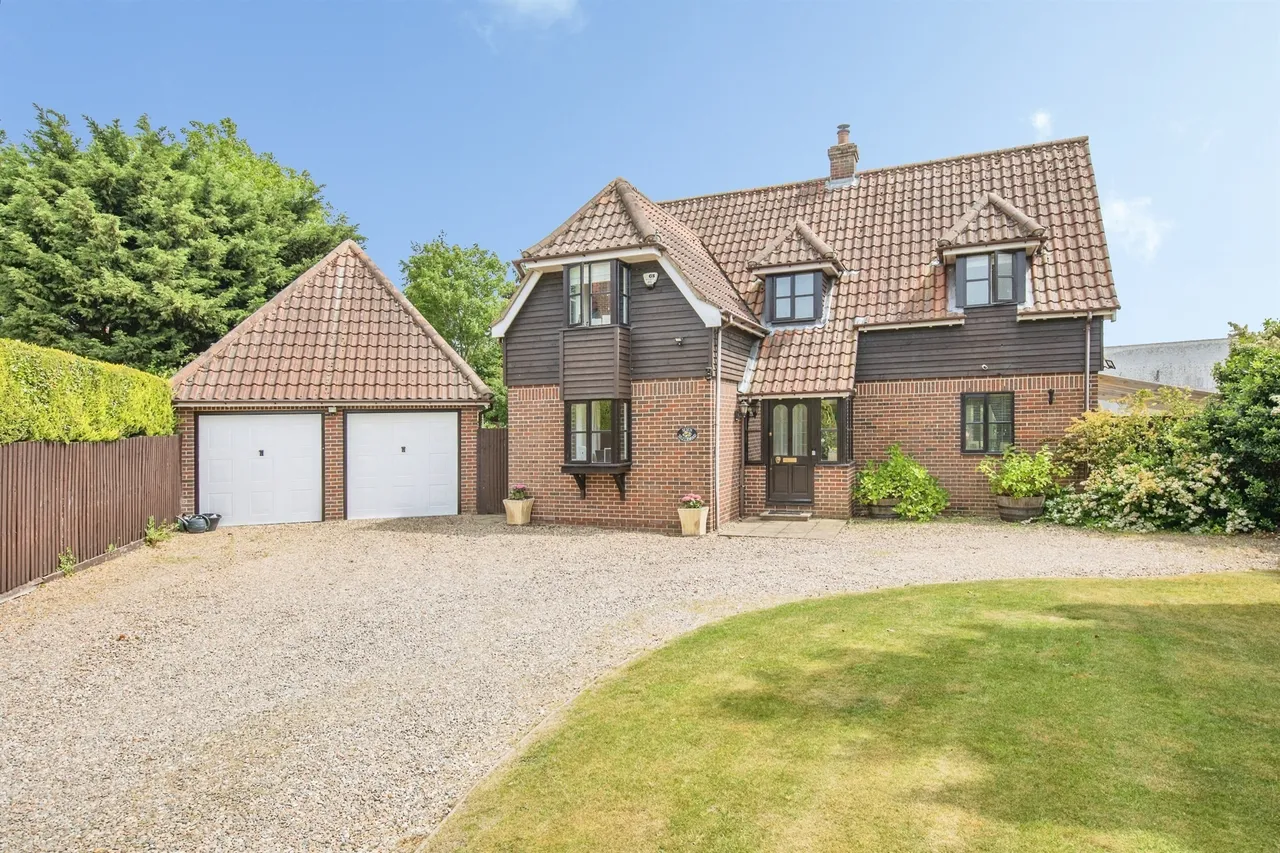 5 bed house for sale — Chamberlin Close, Bildeston, Ipswich