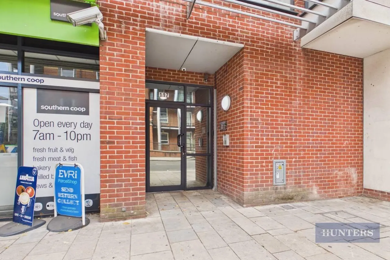 High Street, Southampton, SO14, photo 11