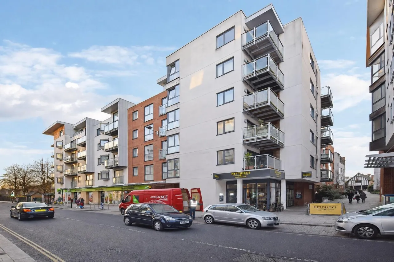 flat for sale, High Street, Southampton, SO14