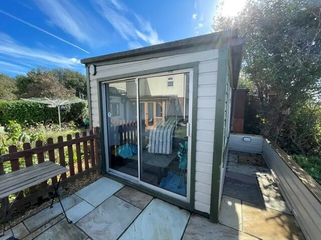 Stroud Wood Road, Ryde, PO33, photo 18