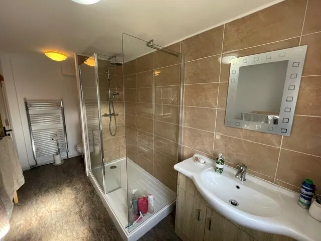 Stroud Wood Road, Ryde, PO33, photo 10