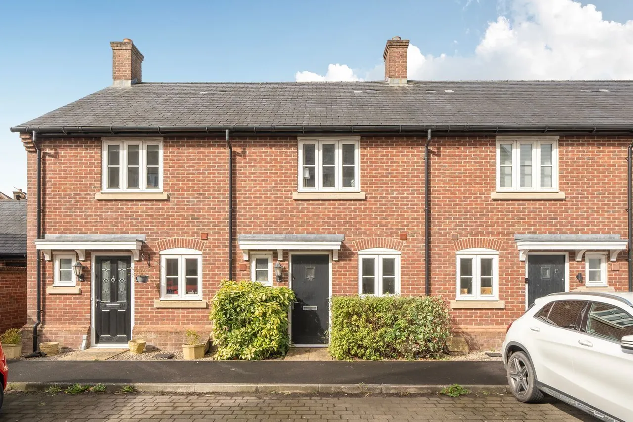 2 bed house for sale, Bourke Road, Shepton Mallet, BA4