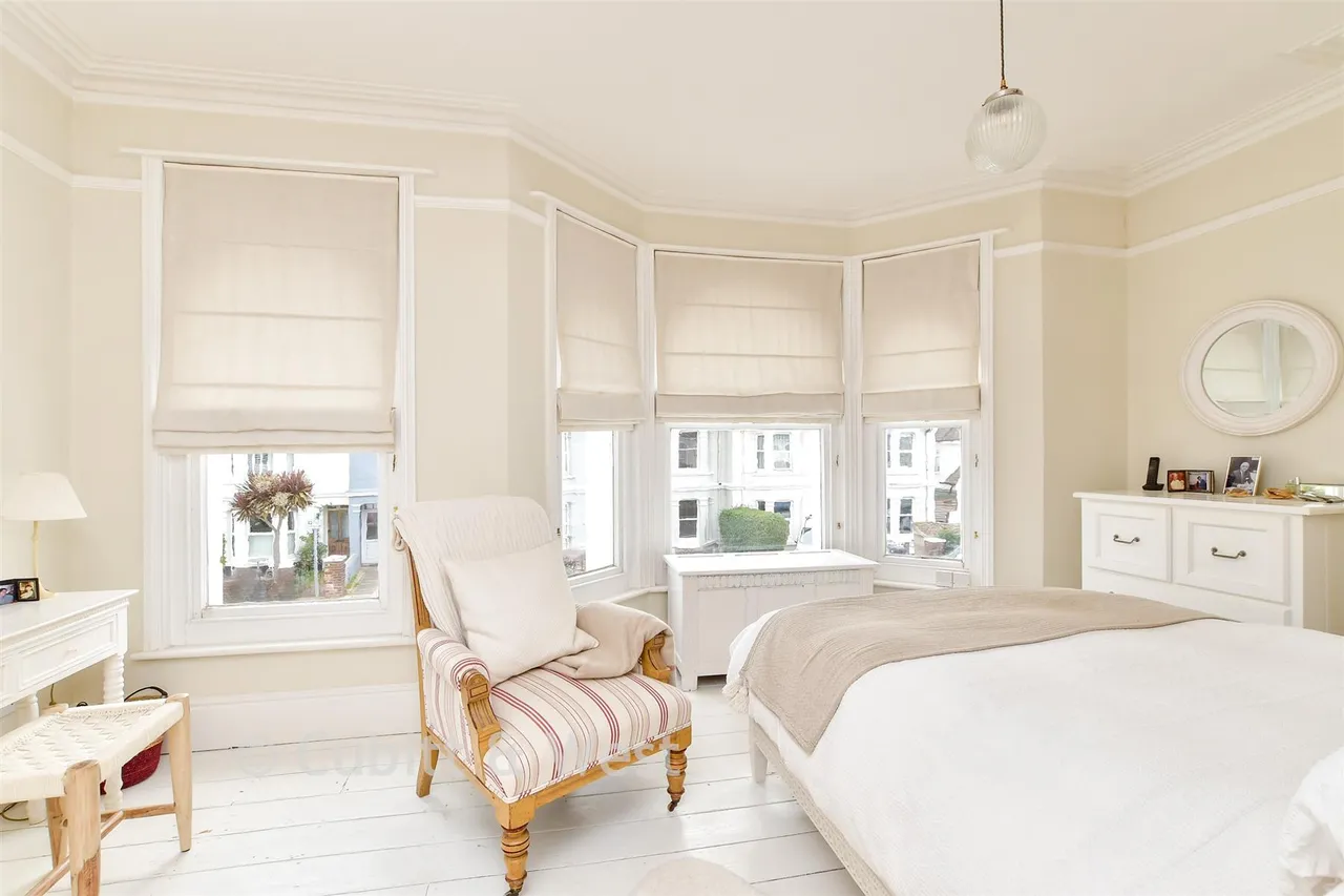 Westcourt Road, Worthing, BN14, photo 10