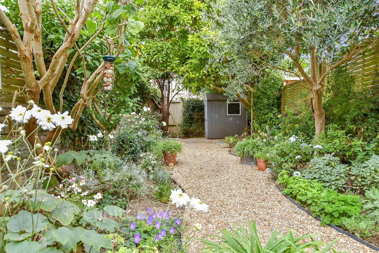 Westcourt Road, Worthing, BN14, photo 19