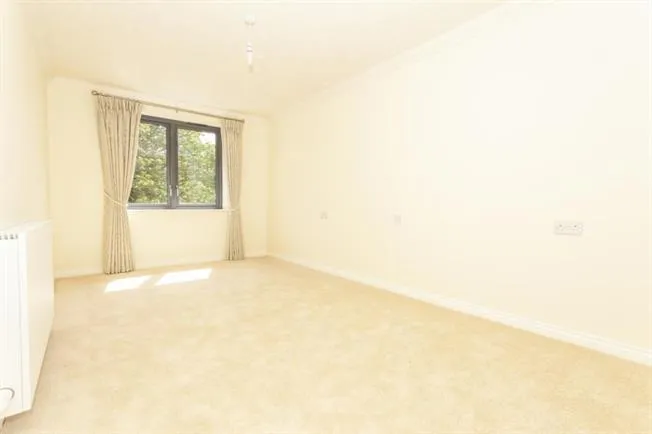 St. Clements Hill, Truro, TR1, photo 11