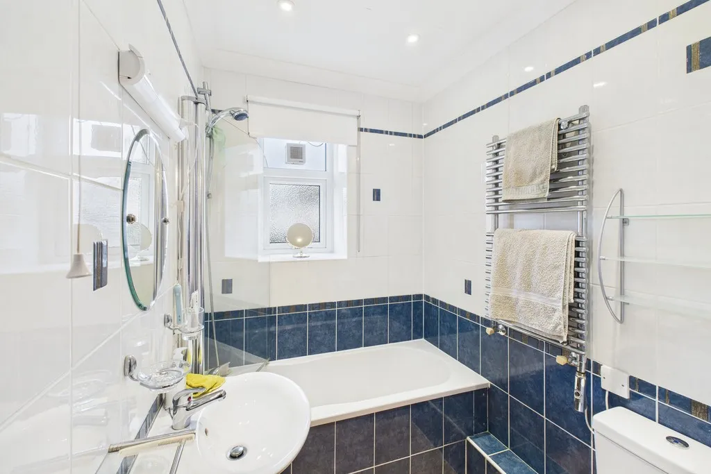 Oakthwaite Road, Windermere, LA23, photo 10