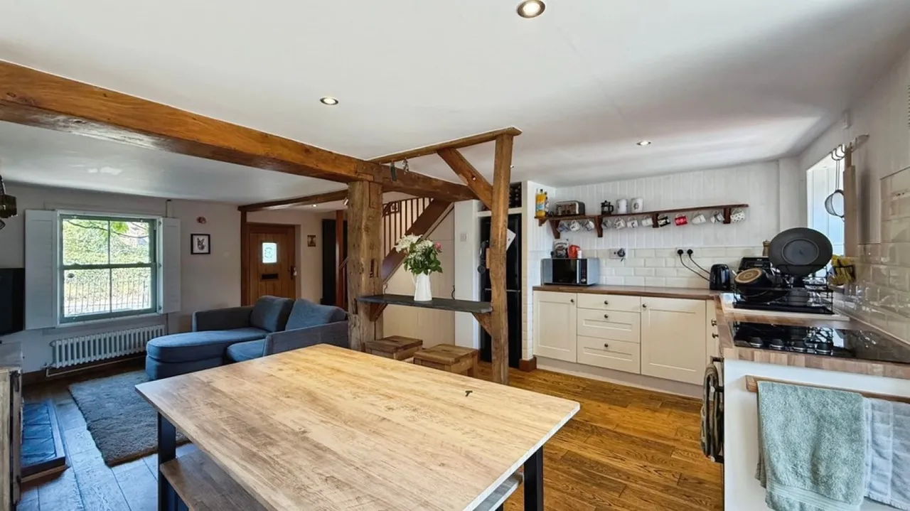 St Marys Lane, Dilton Marsh, photo 11
