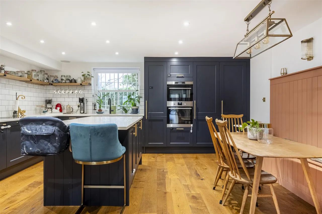 Fentiman Road, London, photo 2