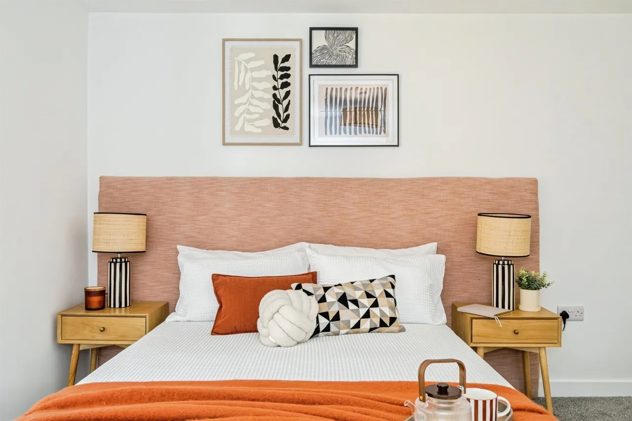 2 bed flat for sale — Back Of The Walls, Southampton