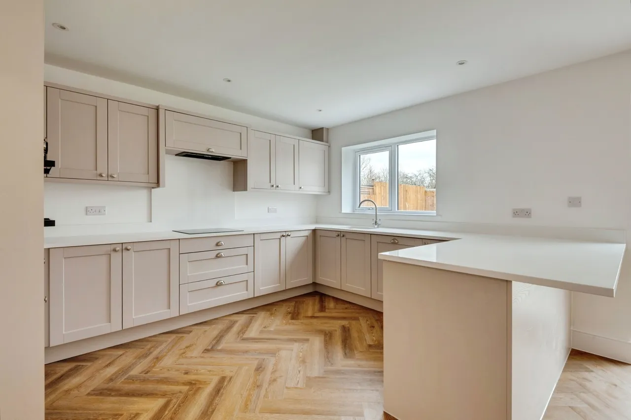 Victoria Place, Widnes, WA8, photo 8