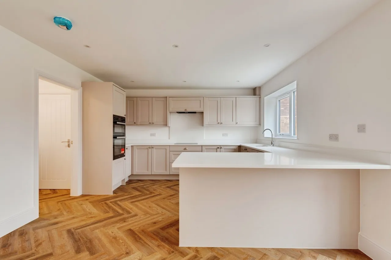 Victoria Place, Widnes, WA8, photo 11