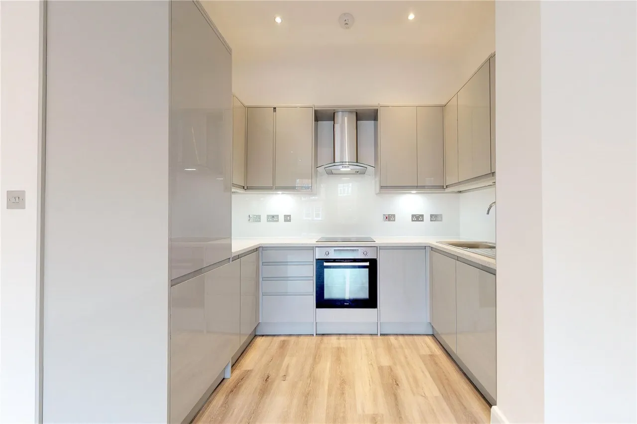 Aberdare Gardens, South Hampstead, NW6, photo 5