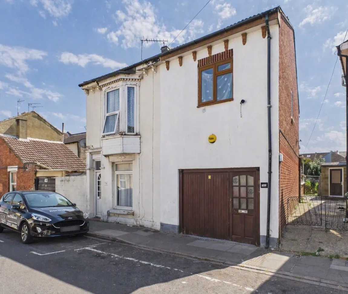 4 bed house for sale, Hampshire Street, Fratton, PO1