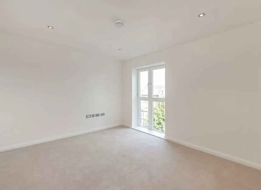 Goldhawk Road, Shepherds Bush, W12, photo 4