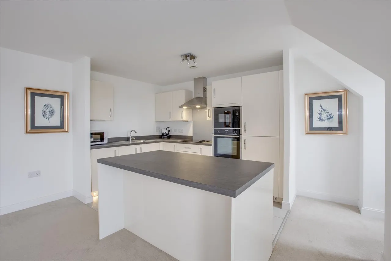 Beaumont Way, Hazlemere, HP15, photo 5