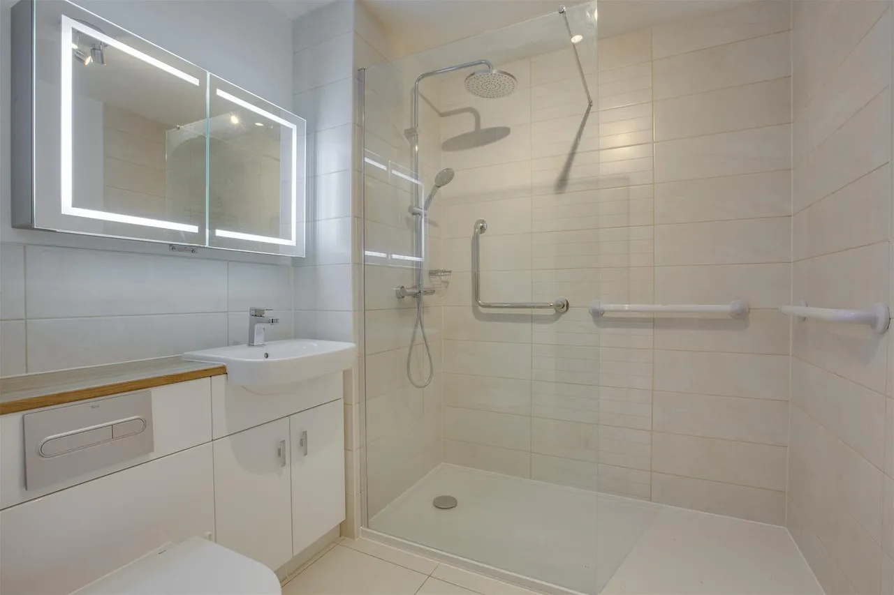 Beaumont Way, Hazlemere, HP15, photo 9