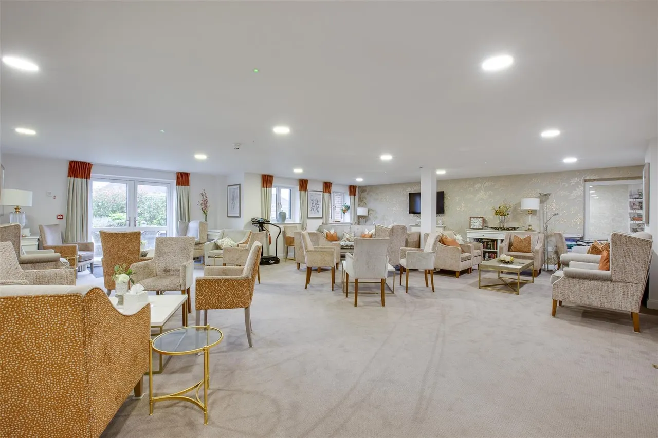 Beaumont Way, Hazlemere, HP15, photo 12