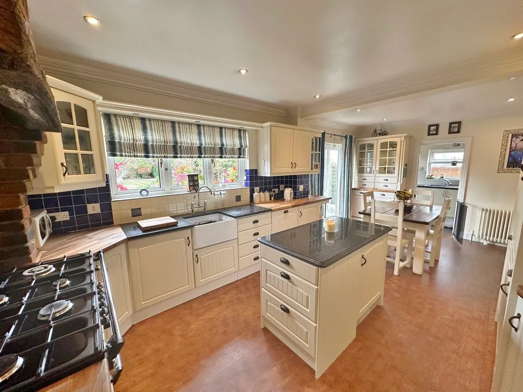 Church Lane, Bulphan, RM14, photo 6