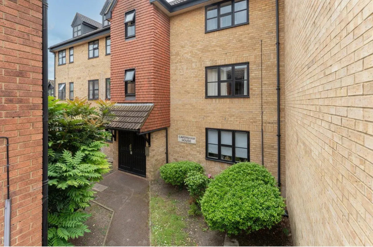 flat for sale, Kingston Gardens, Croydon, CR0
