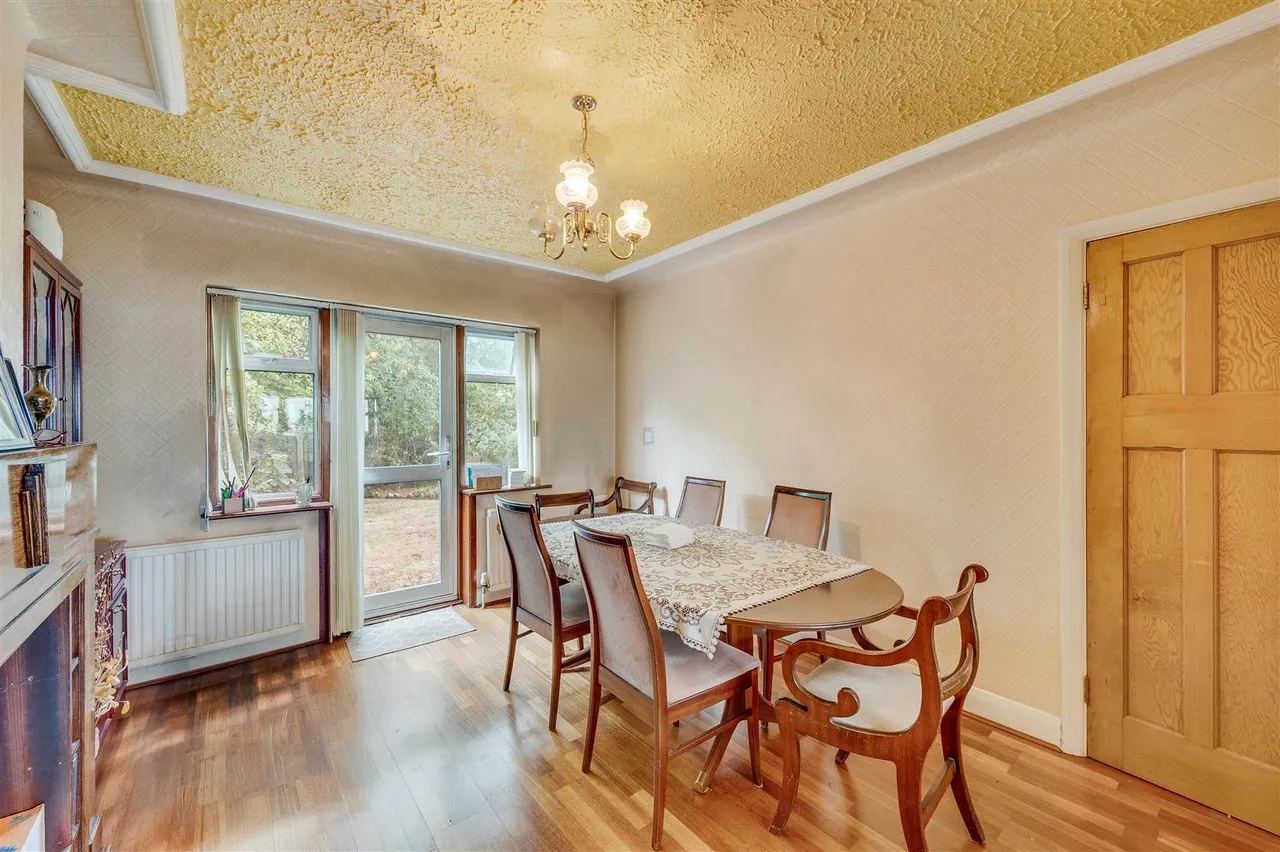 Lewis Crescent, London, NW10, photo 6