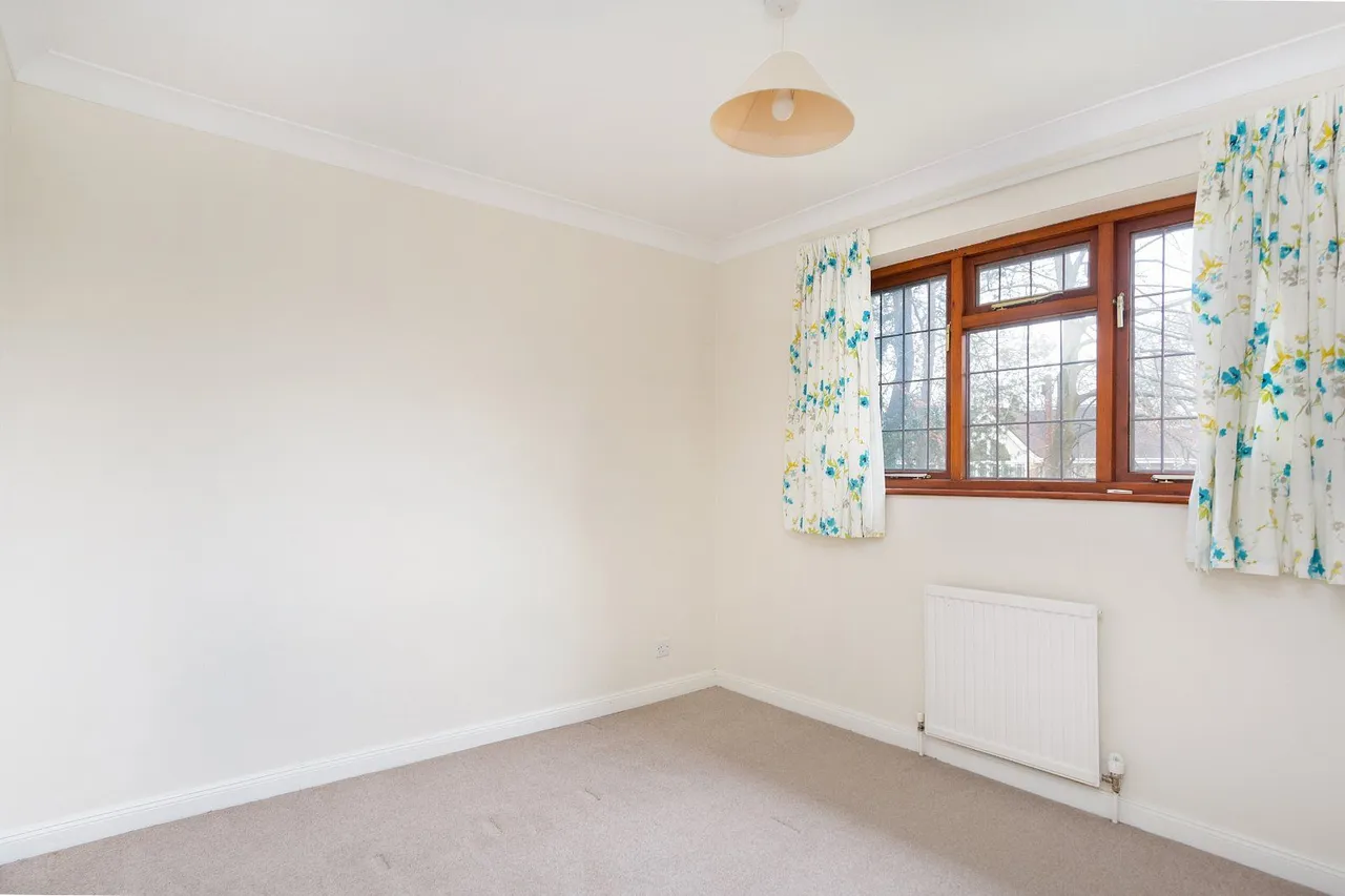 Monks Road, Virginia Water, Surrey, GU25 4RR, photo 10