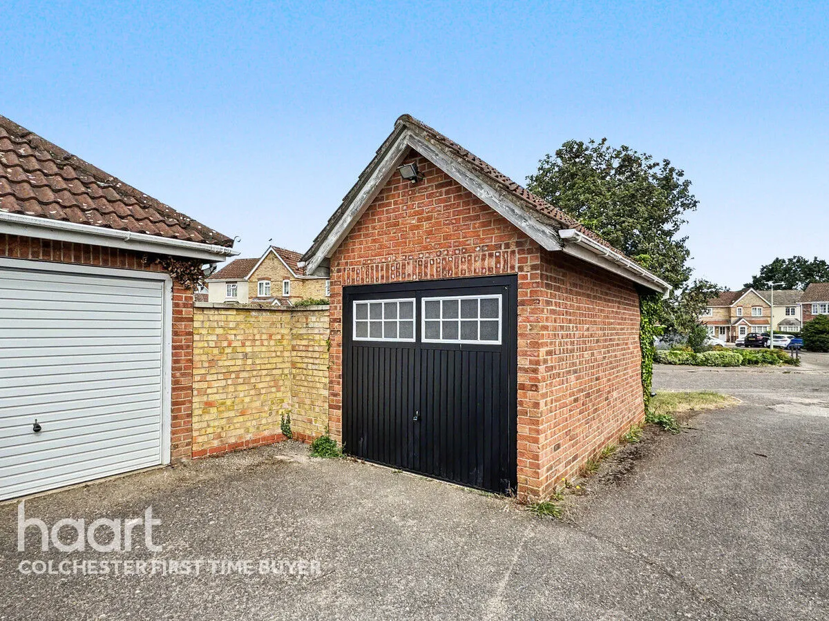 Wrights Way, Colchester, CO6, photo 15