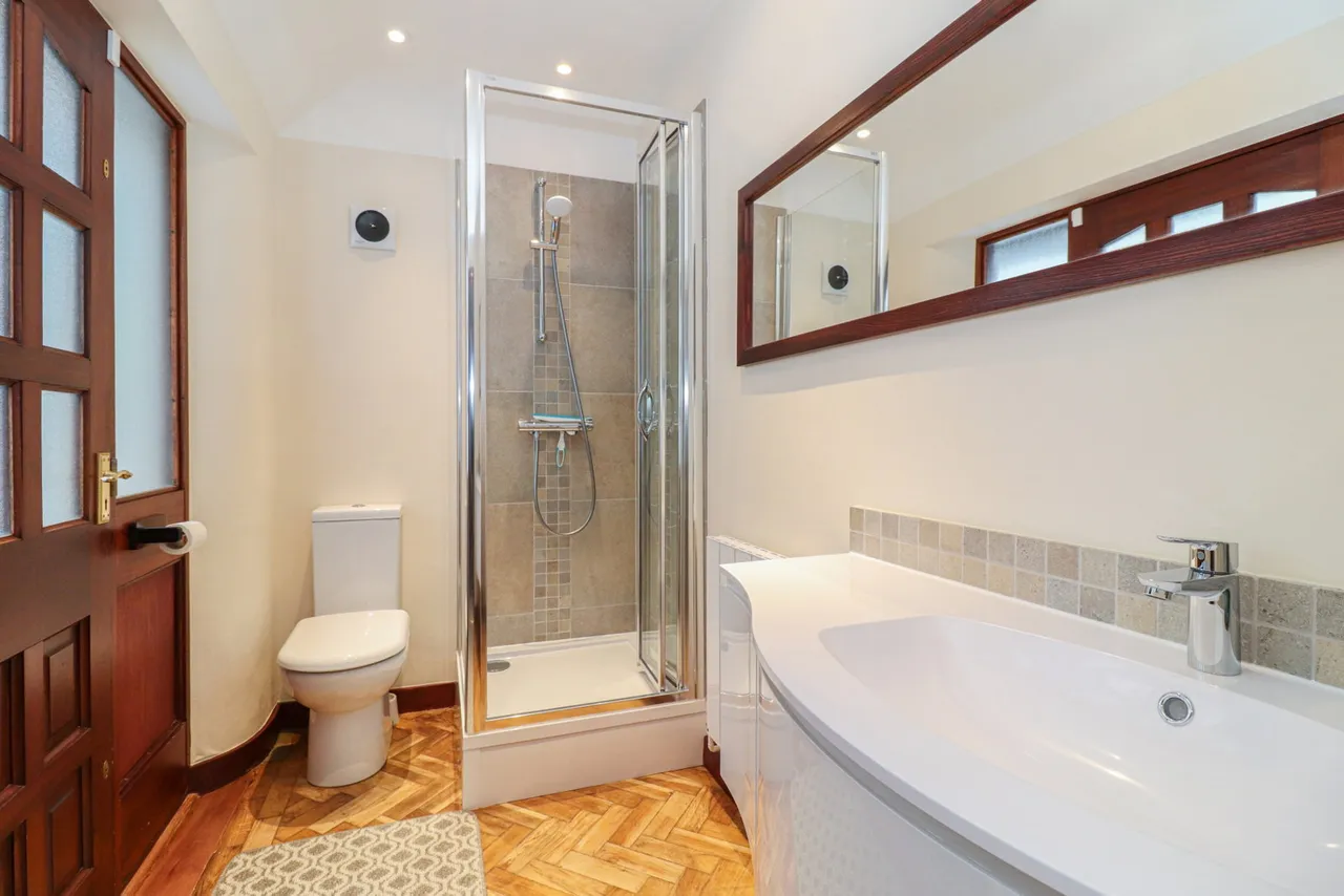Rucklers Lane, Kings Langley, WD4 9NQ, photo 10