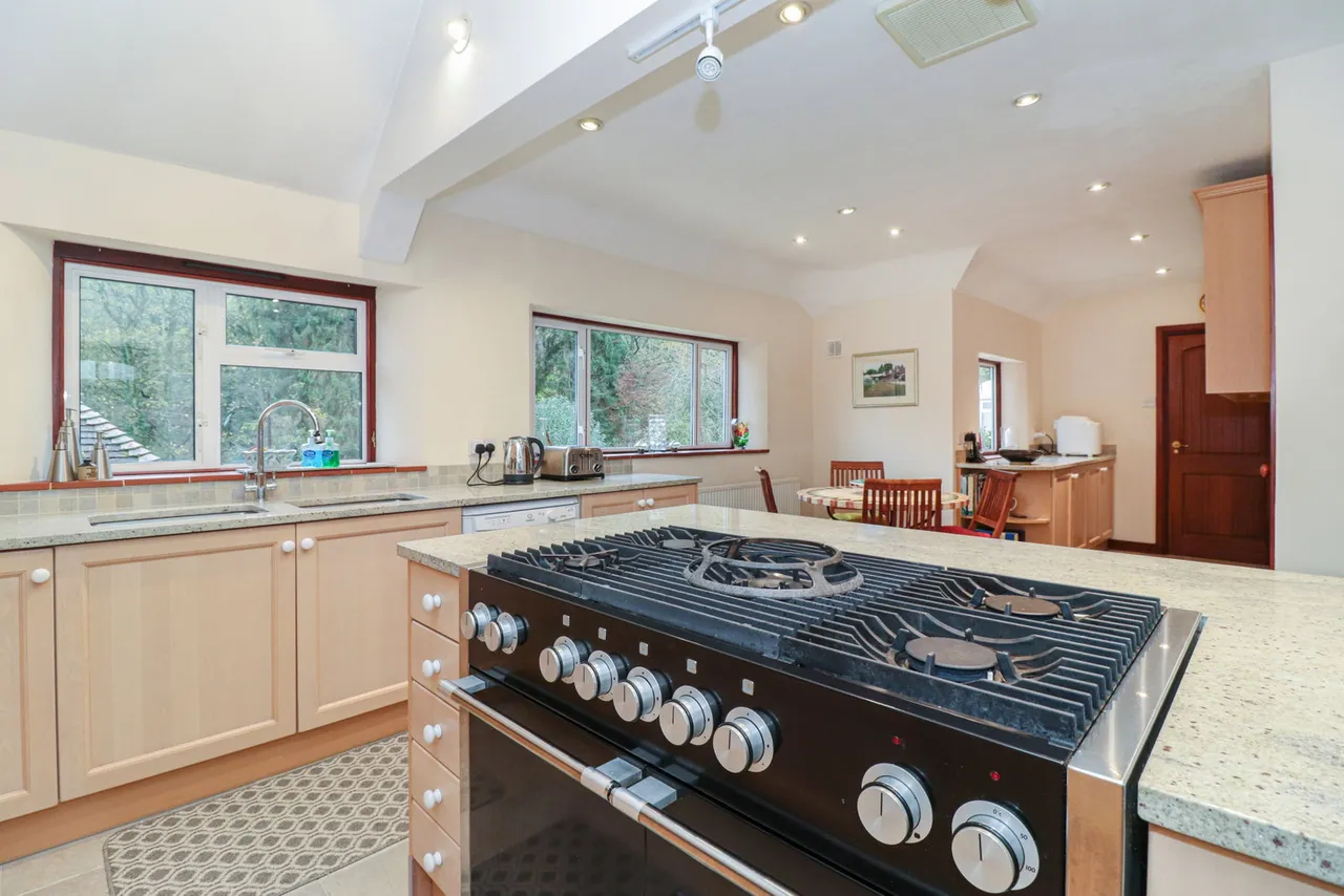 Rucklers Lane, Kings Langley, WD4 9NQ, photo 8