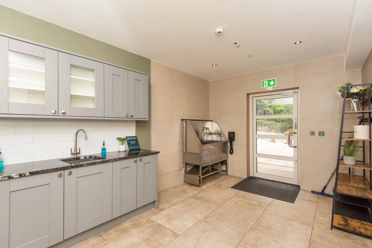 The Dale, Stoney Middleton, S32, photo 12