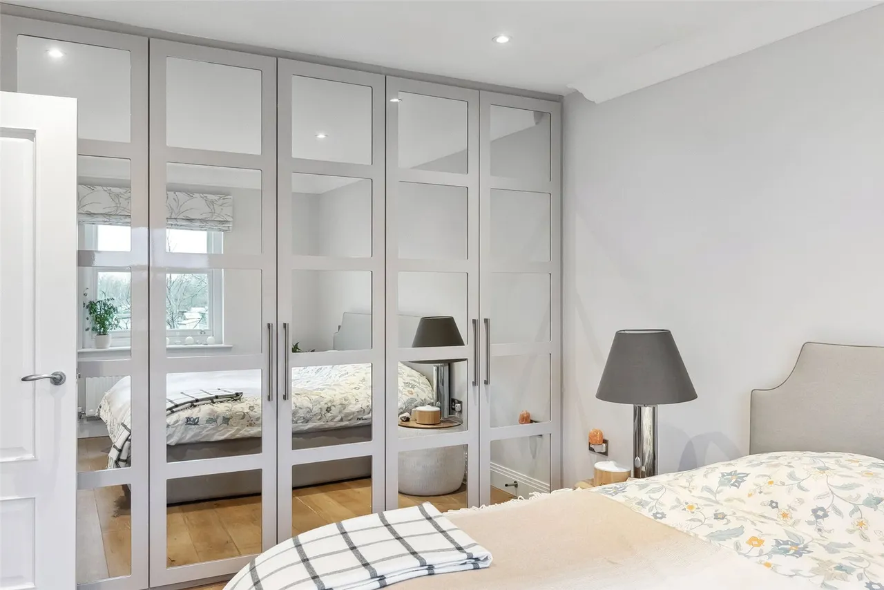 Warwick Close, Hampton, TW12 2TY, photo 7