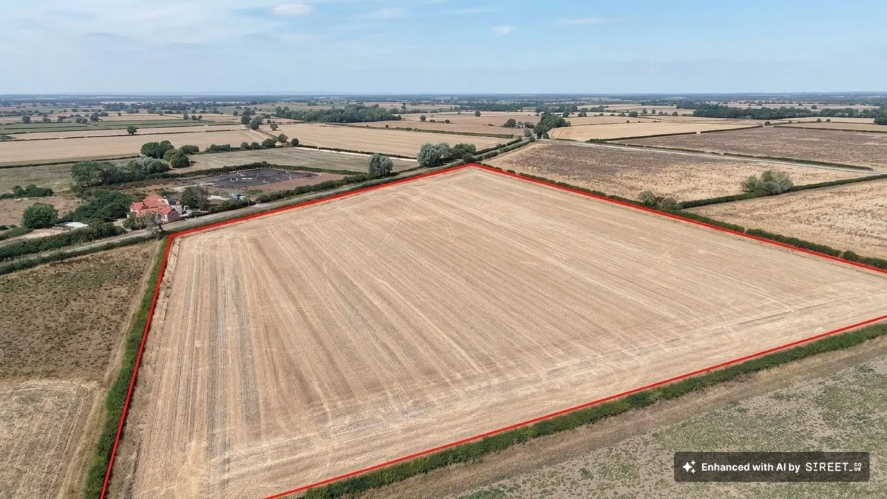 farm land for sale — Castle View Road, Easthorpe, NG13