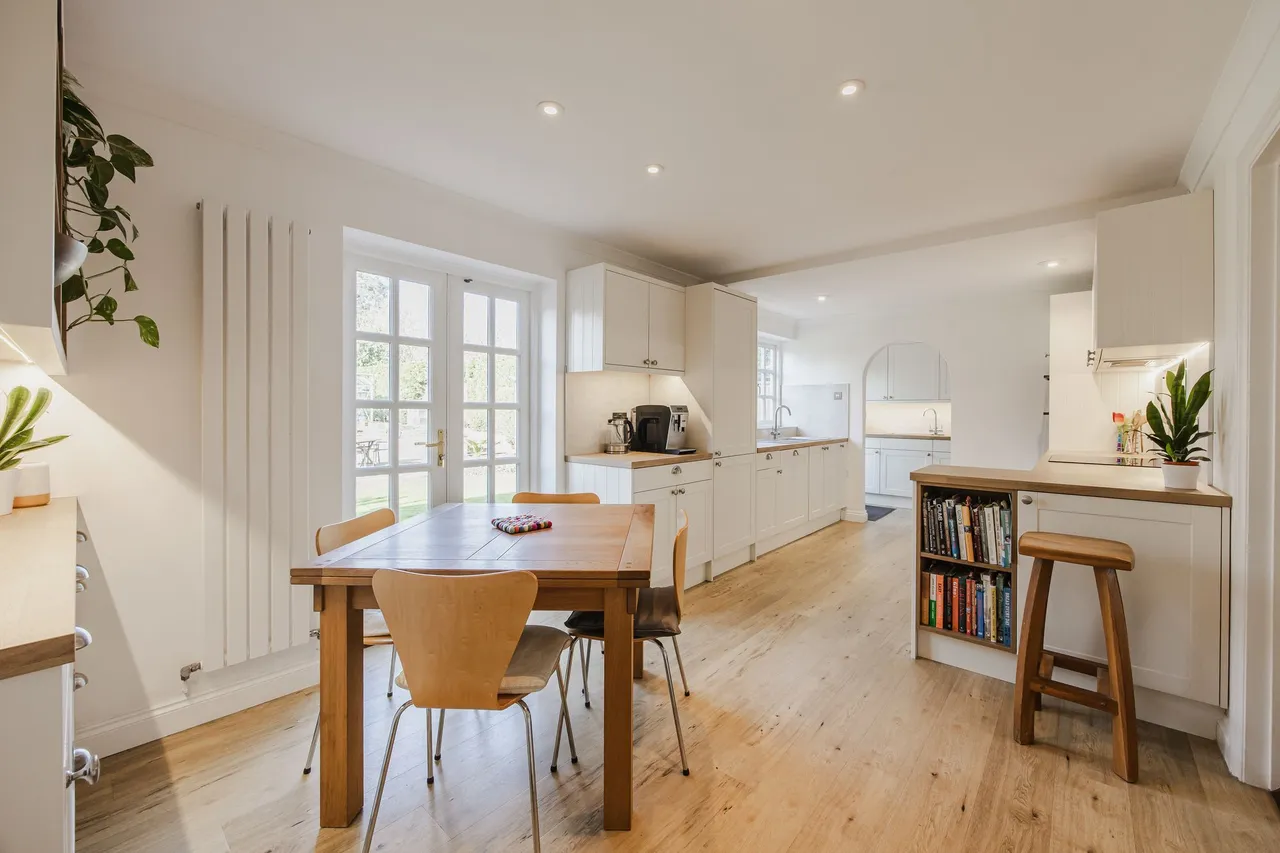 Spacious Detached Home in Thompson, photo 3