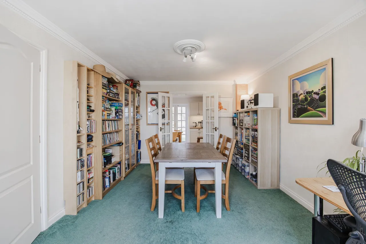 Spacious Detached Home in Thompson, photo 11