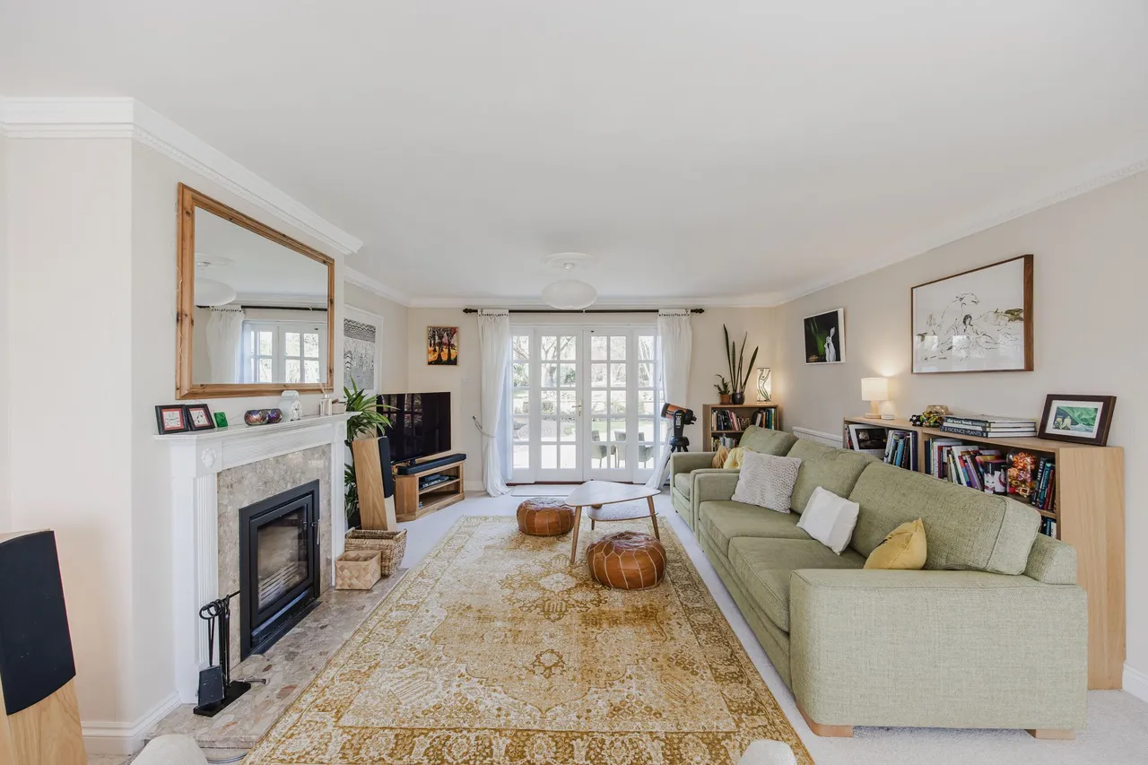 Spacious Detached Home in Thompson, photo 9