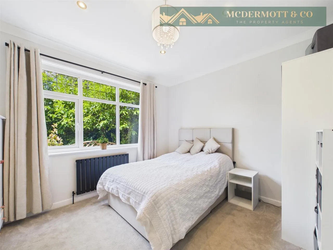 North Rise, Greenfield, OL3, photo 10