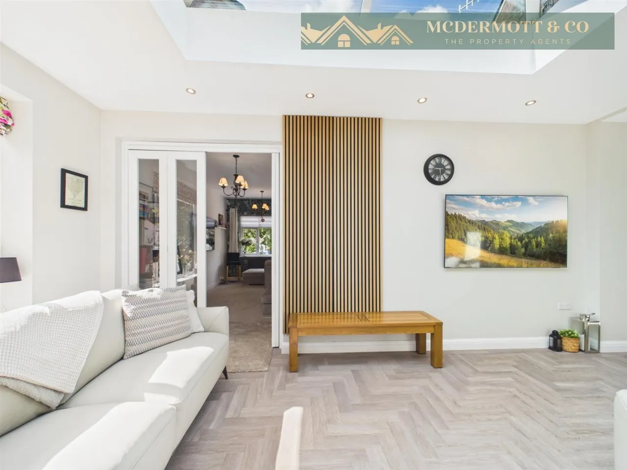 North Rise, Greenfield, OL3, photo 21
