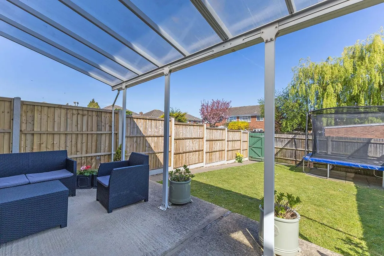 Mallow Park, Cranbrook Drive, Maidenhead, Berkshire SL6, photo 3