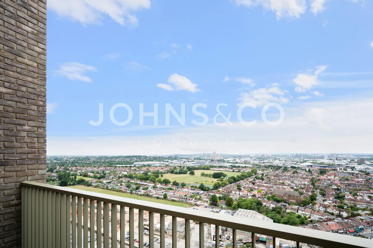 Verdean, Acton, W3, photo 3