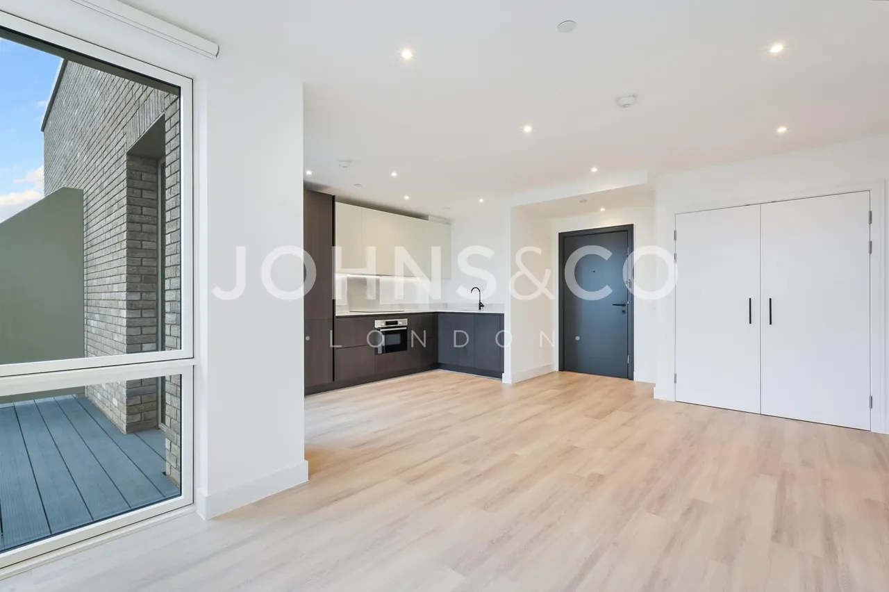 Verdean, Acton, W3, photo 2