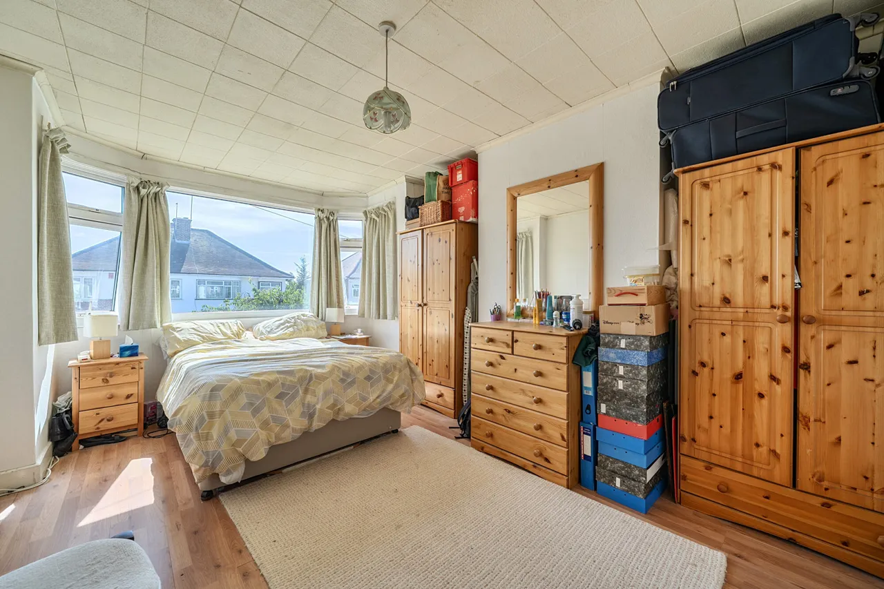 A Rare Opportunity on Parkthorne Drive, HA2, photo 7