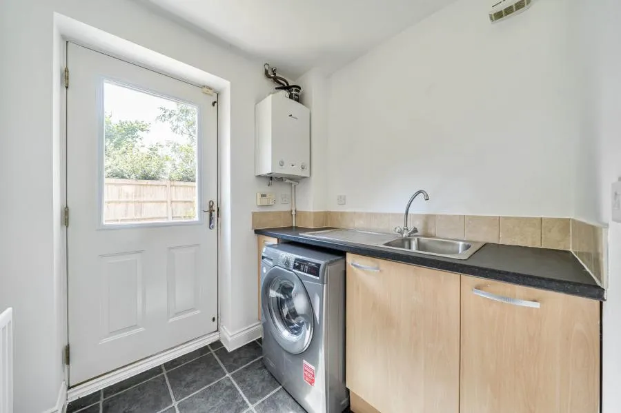 Staniland Court, Abingdon, OX14, photo 4