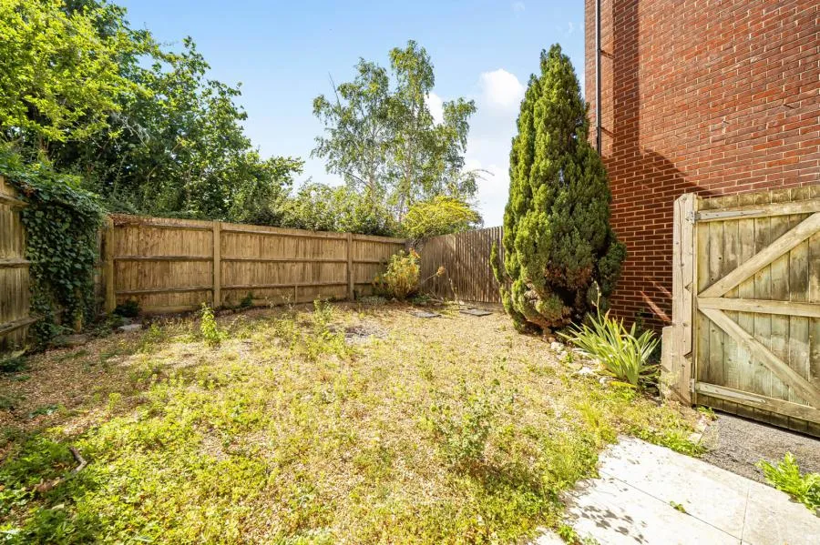 Staniland Court, Abingdon, OX14, photo 19