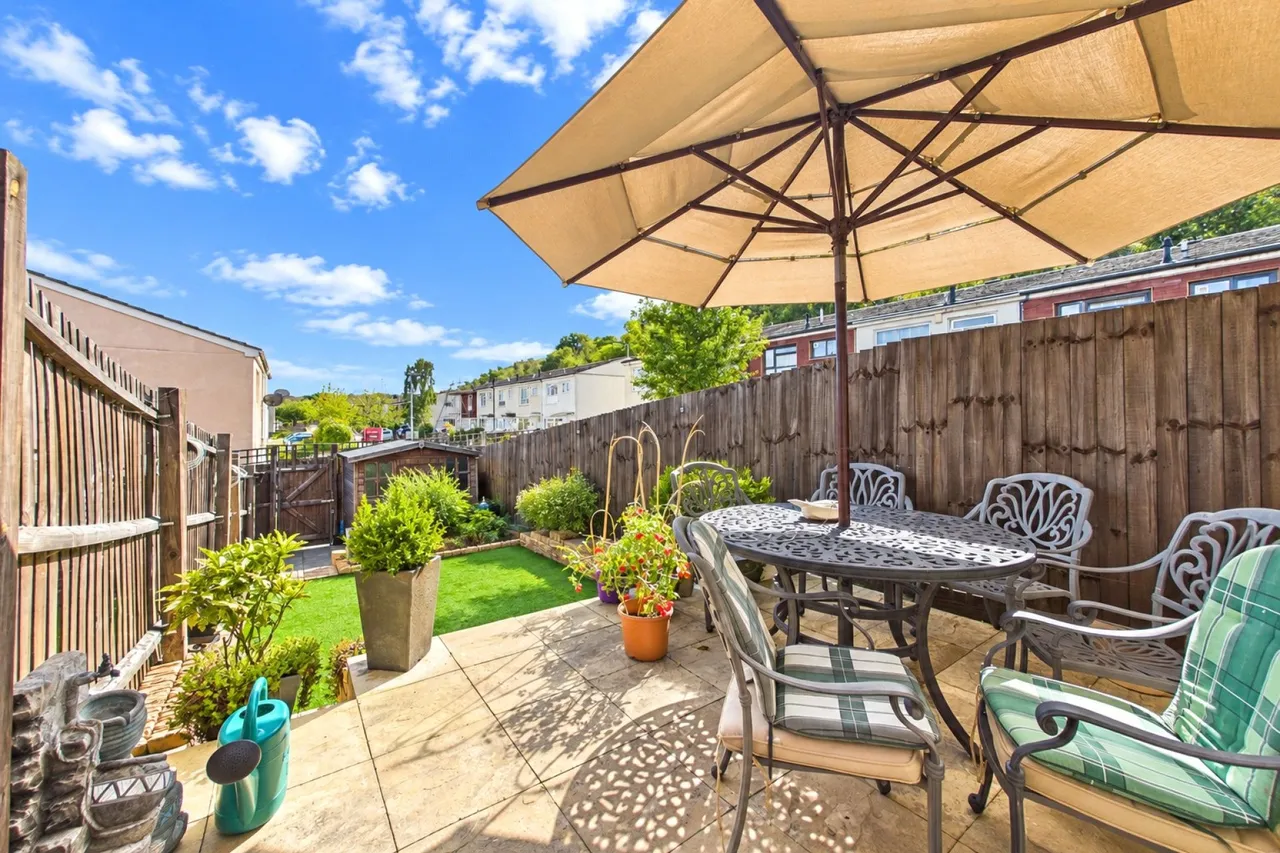 Tay Road, Tilehurst, RG30, photo 2