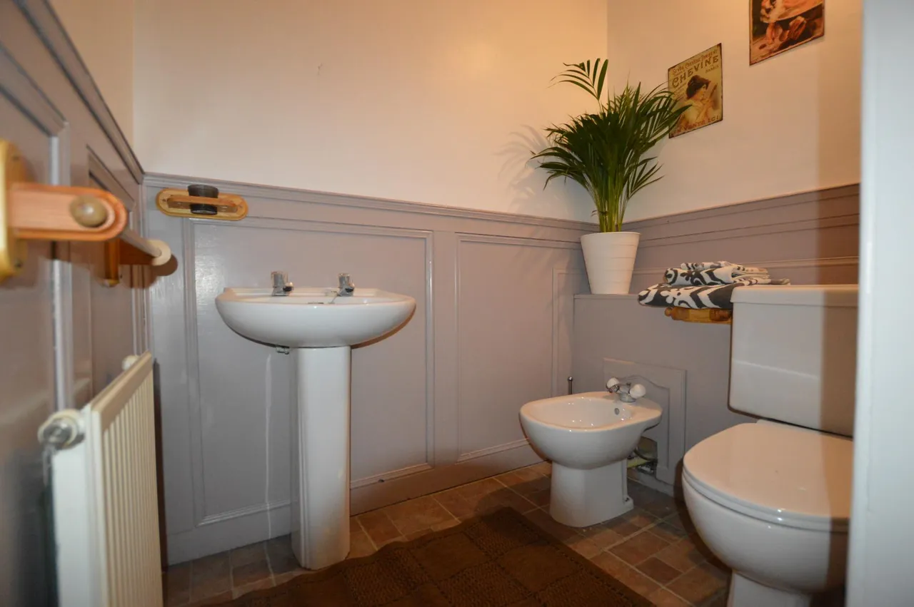 Gardners Crescent, Edinburgh, EH3, photo 7