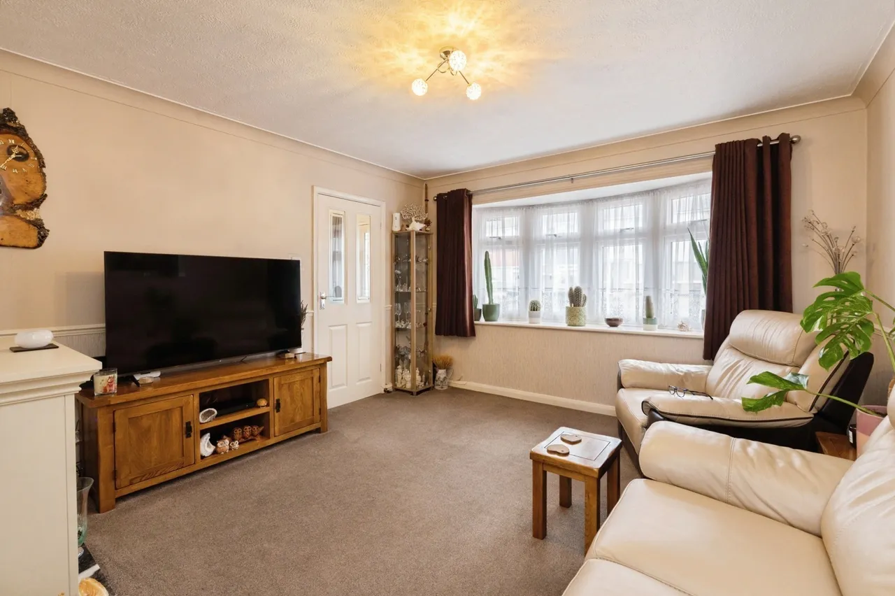 Great Knightleys, Basildon, SS15, photo 2