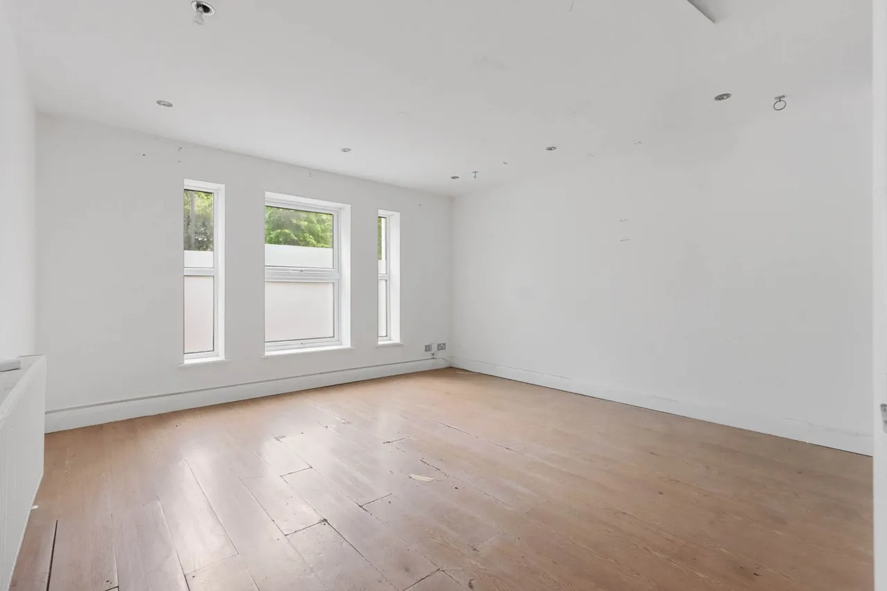 Woodland House, Woodland Road, N11 1PN, photo 2