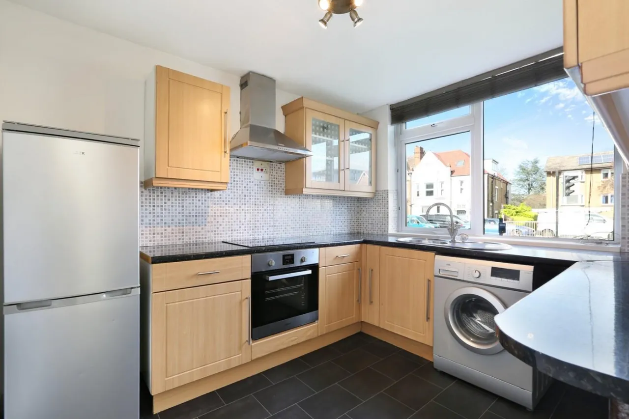 1 bed flat for sale — West Park