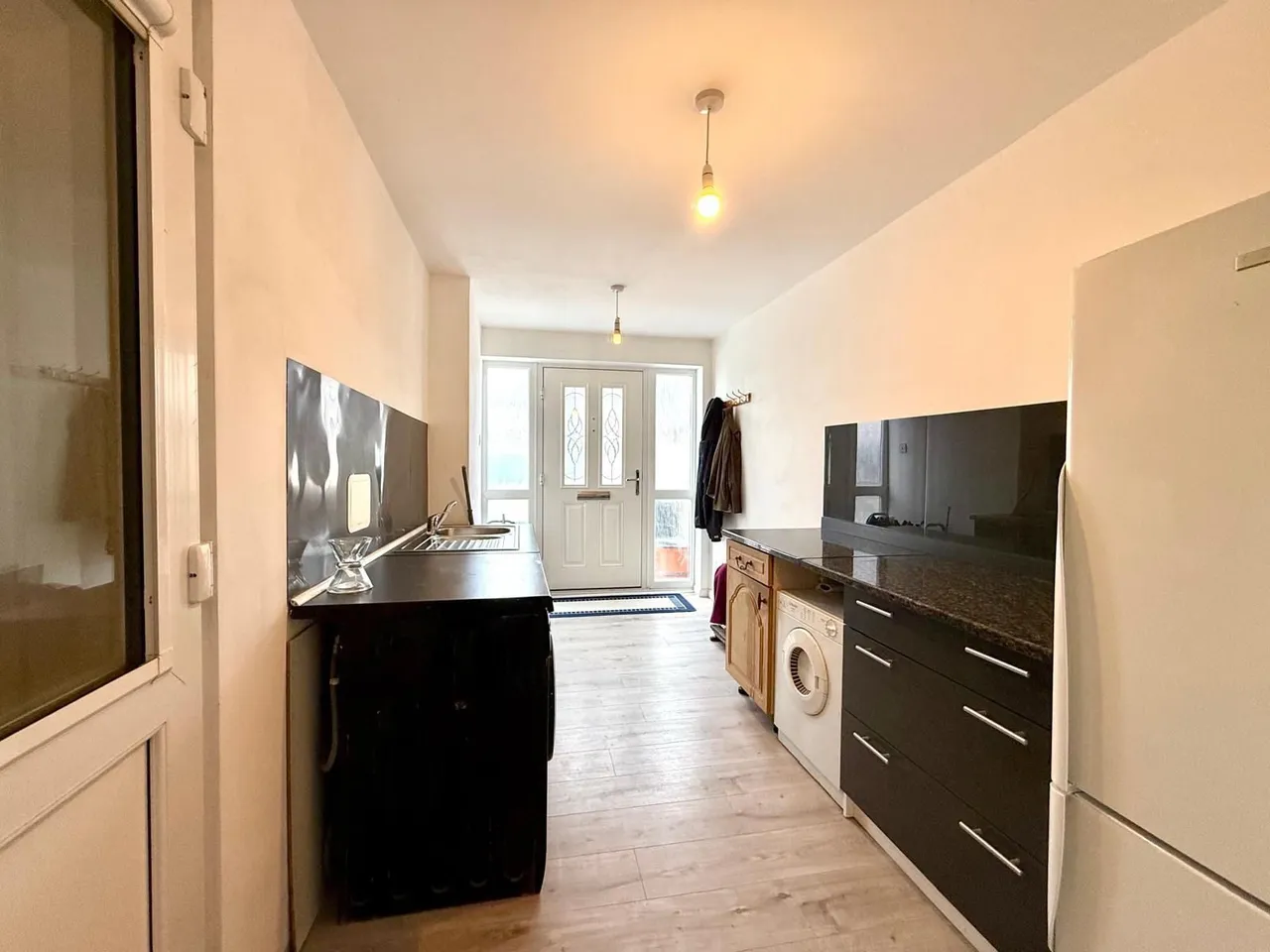 Nythe Road, Swindon, Wiltshire, SN3 4AW, photo 9