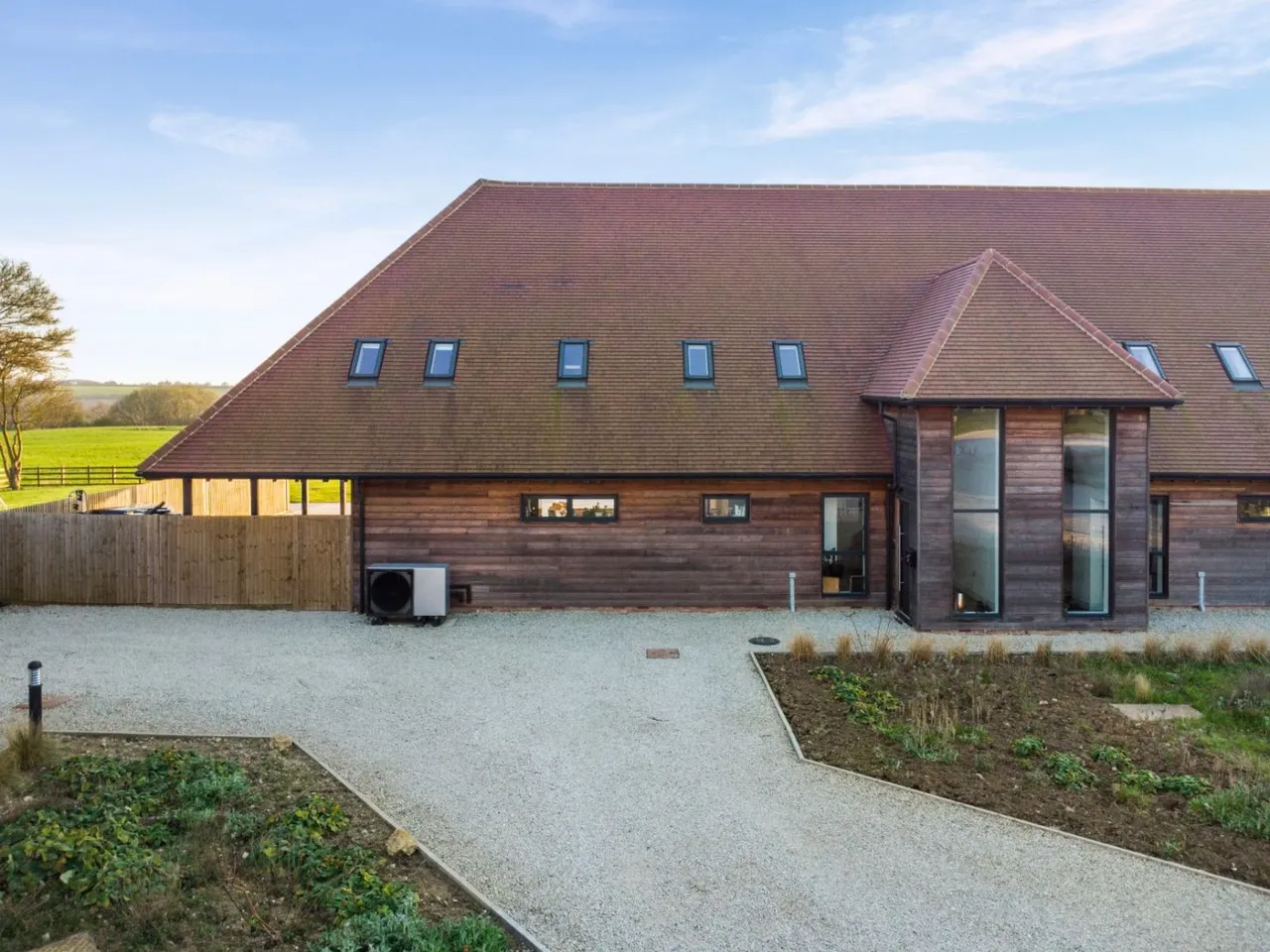 Bower Farm, Bower Road, Mersham, Kent, TN25 6NW, photo 2