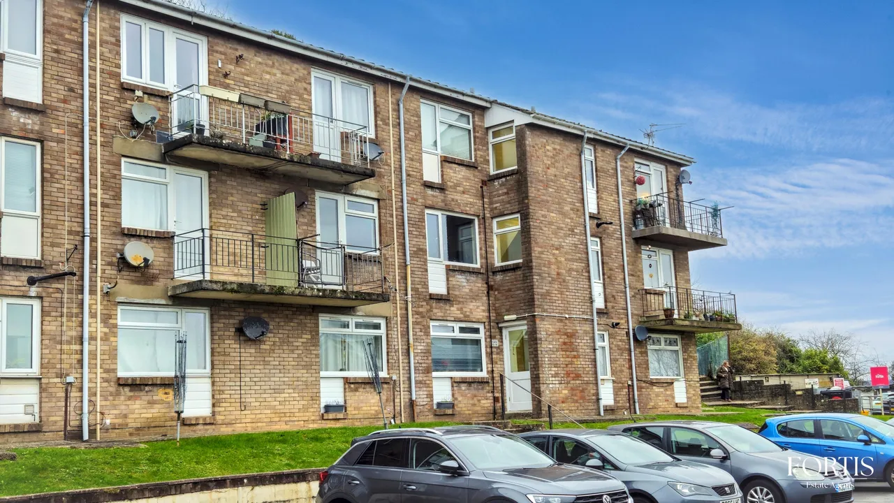 Greenland Crescent, Cardiff, CF5, photo 2